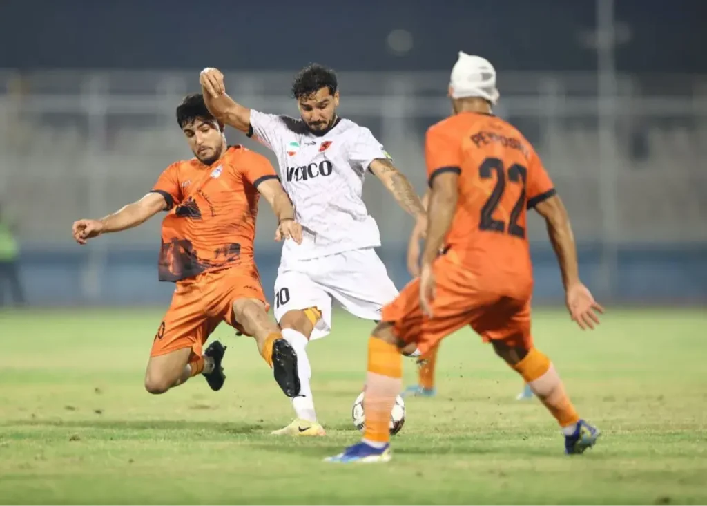 ۱۳ باشگاه لیگ یکی مجوز نگرفتند