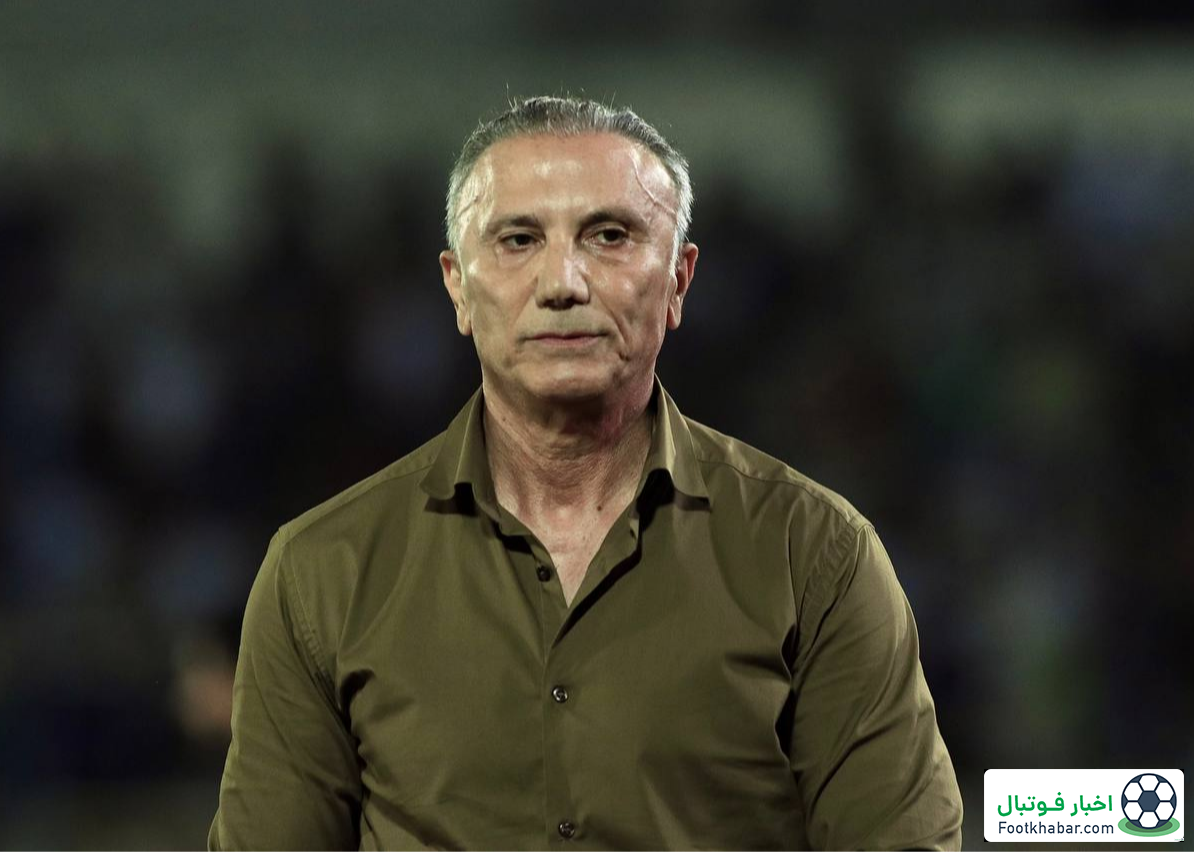 استقبال سرمربی سابق پرسپولیس: خارجی‌ها بروند!
