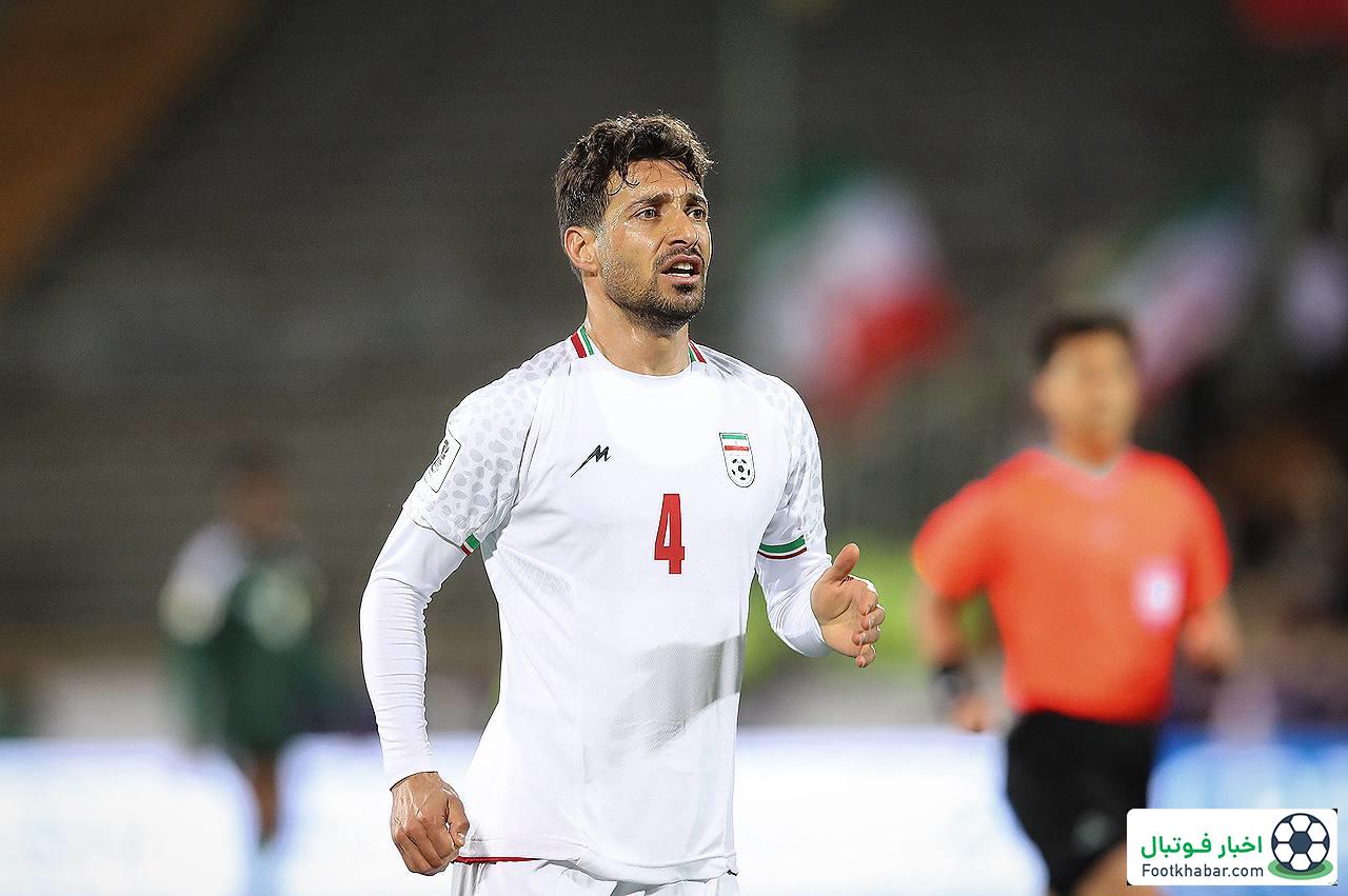 شجاع مامور خروج تیم ملی از فشار