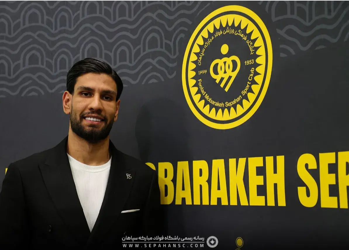 رسمی – شماره ۱۰ سپاهان امضا کرد و بست!