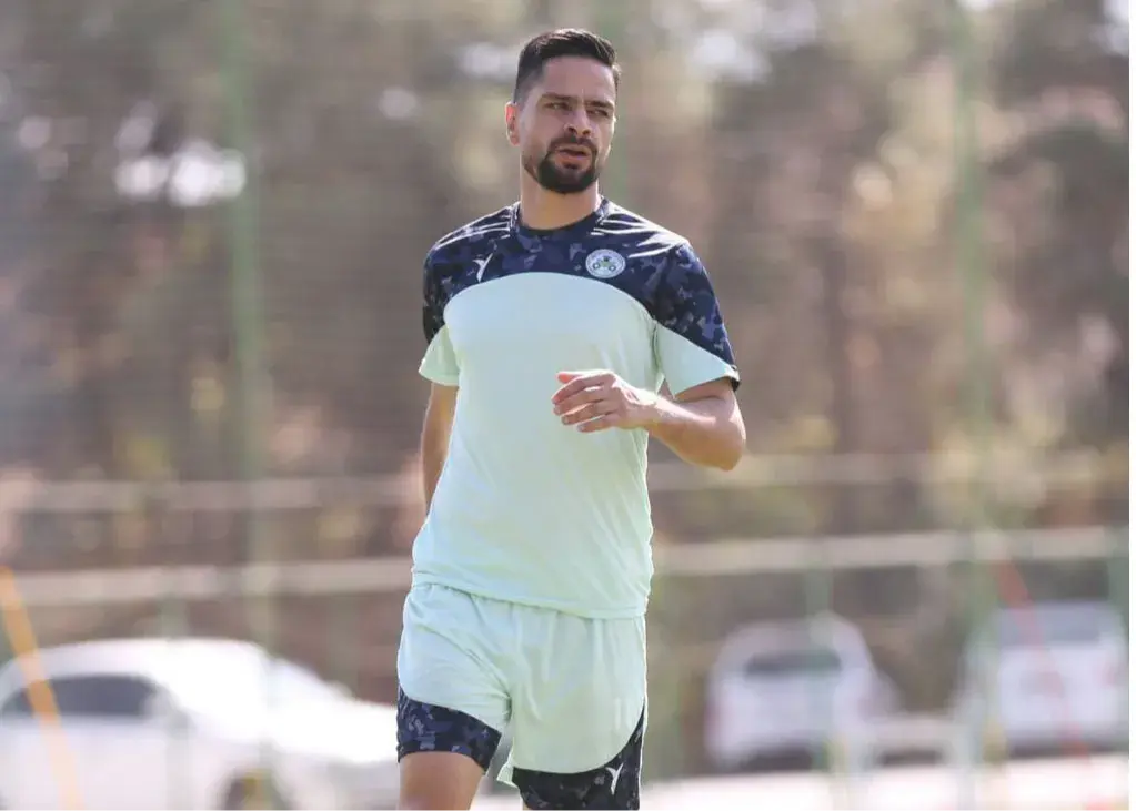 قرارداد سه بازیکن ذوب‌آهن با شرط تمدید می‌شود