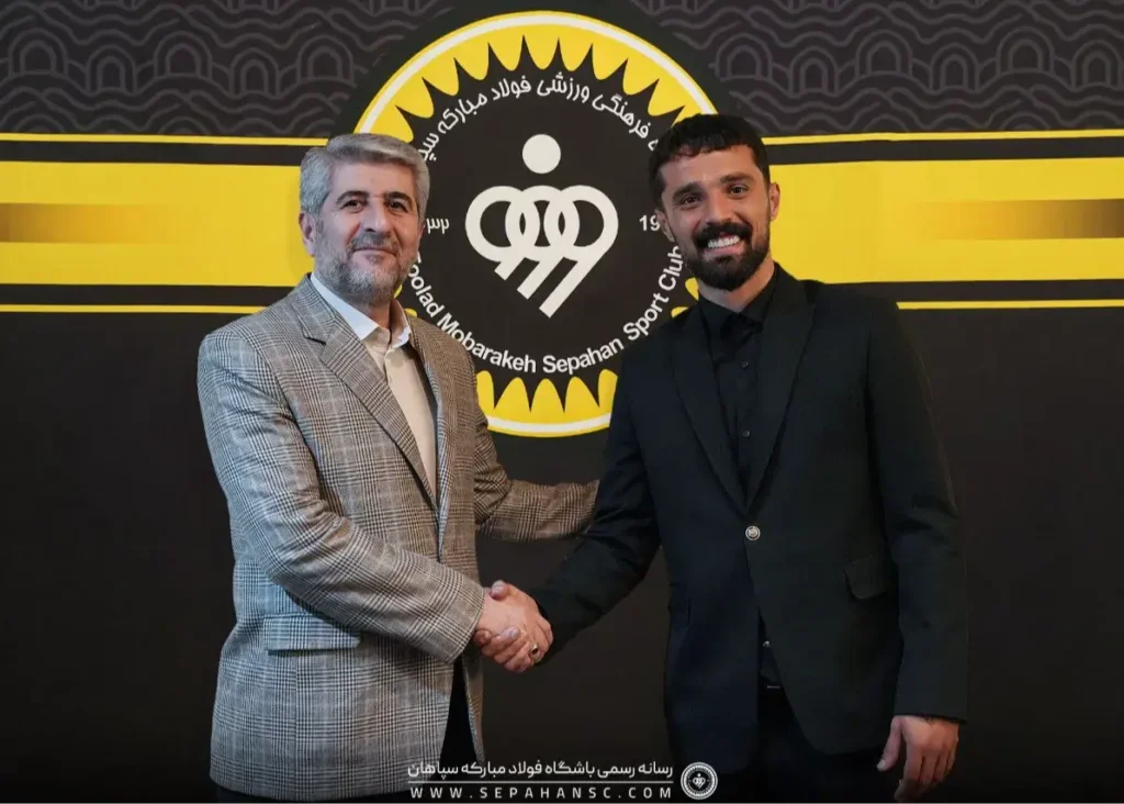 نورافکن هیچ جا نمی‌رود، حتی استقلال!