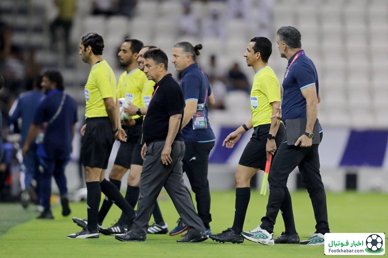 اعتراض شدید بازیکنان ایران به داور عربستانی (عکس)