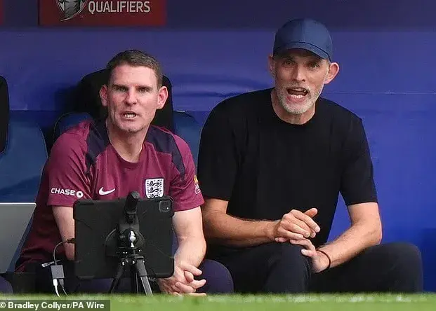 آلمانی‌ها علیه توخل: شکست شیر برابر کوتوله!