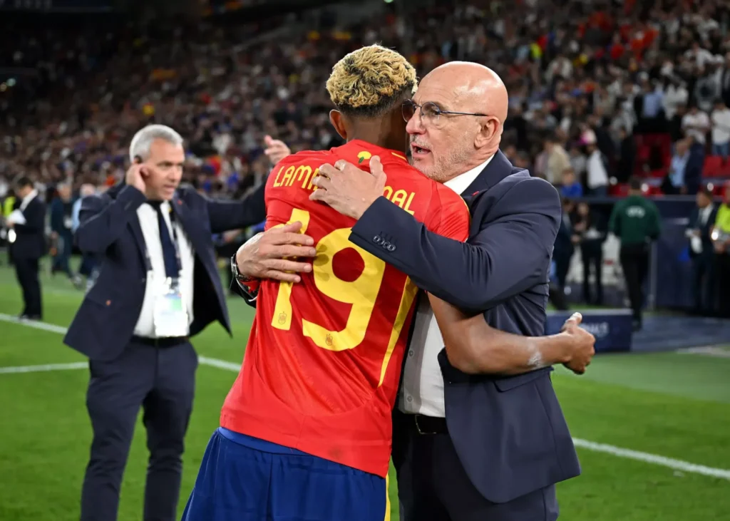 اسپانیا به داشتن یامال افتخار می‌کند! (عکس)