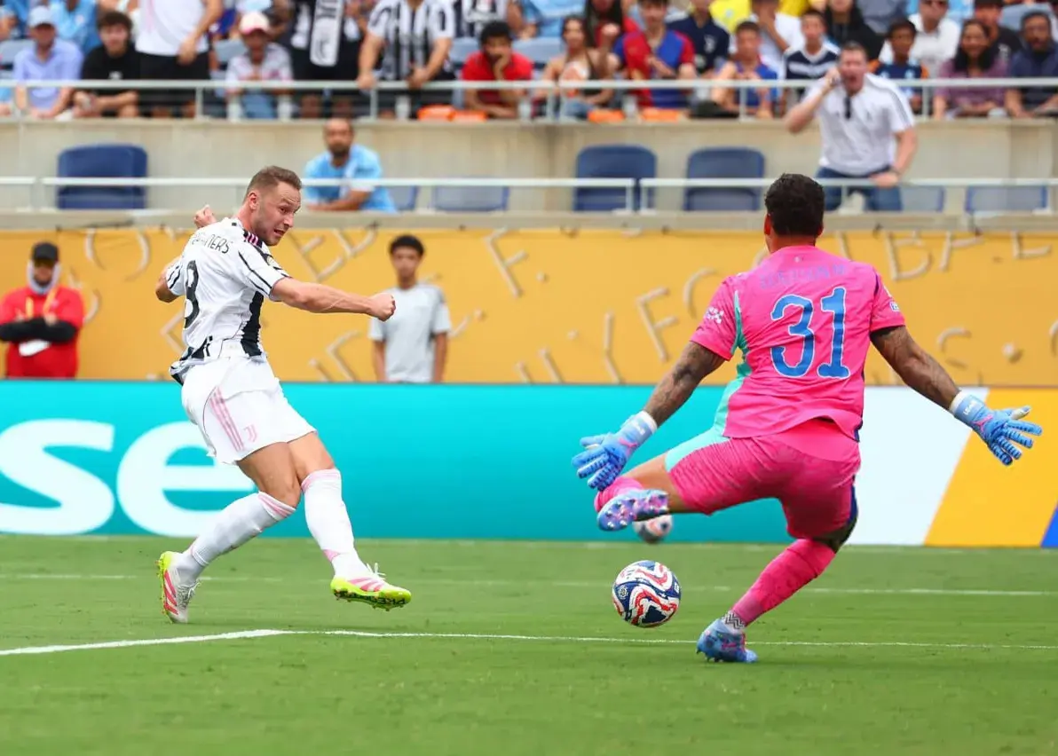 اشتباه بزرگ ادرسون: خوشحالی پپ 2 دقیقه دوام آورد