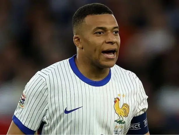 امباپه در فرانسه تاریخ‌ساز شد