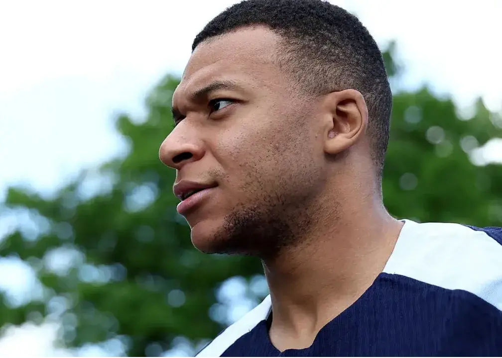 انتقاد تند از امباپه: در حد یامال و دمبله نیستی