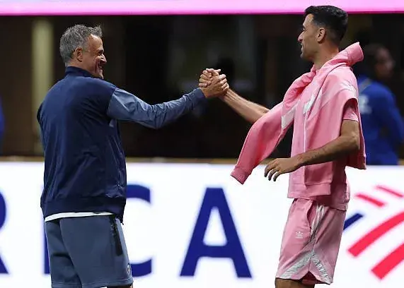 انریکه: از دیدن بچه‌های بارسا احساساتی شدم