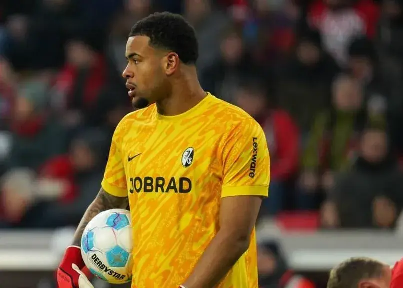 او می‌خواهد اولین گلر رنگین‌پوست مانشافت باشد