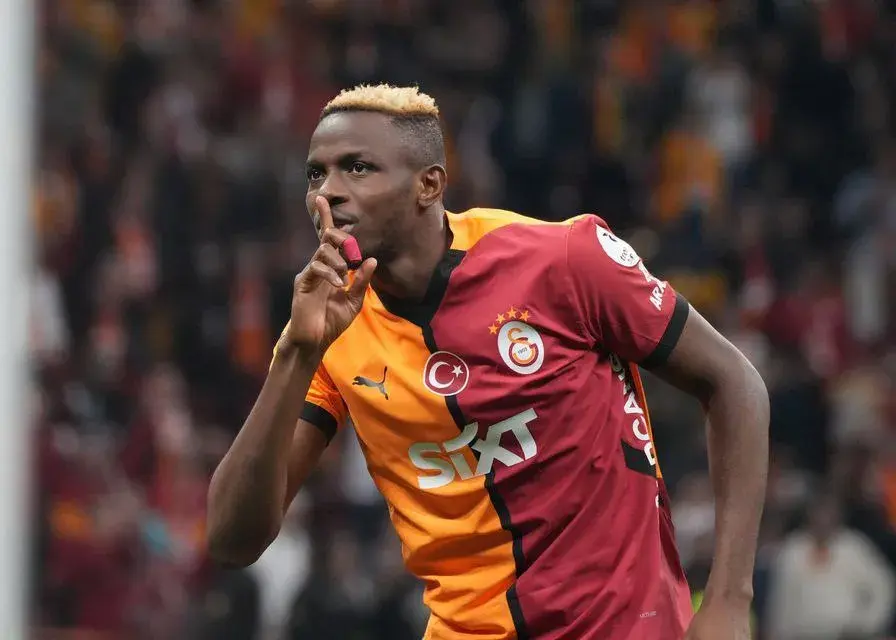 اوسیمن پیشنهاد مادام‌العمر الهلال را رد کرد!