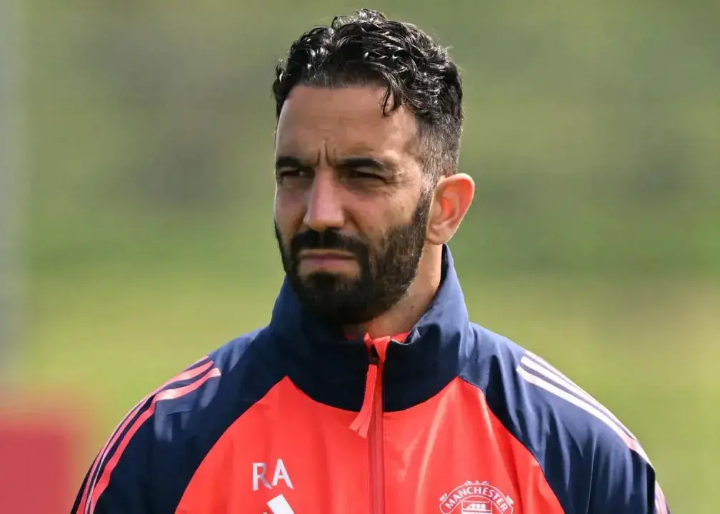 با درخواست آموریم: مربی جدید به یونایتد می‌آید