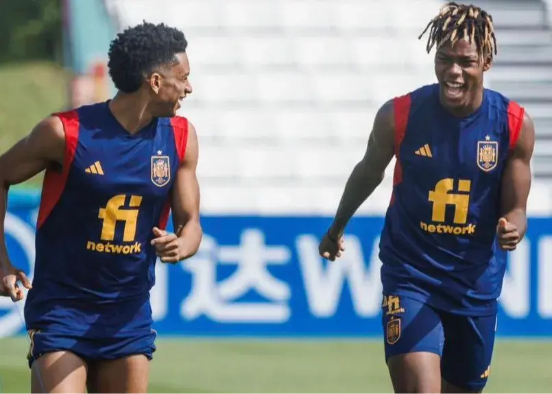 بالده می‌خواهد نیکو را برای بارسا بخرد!