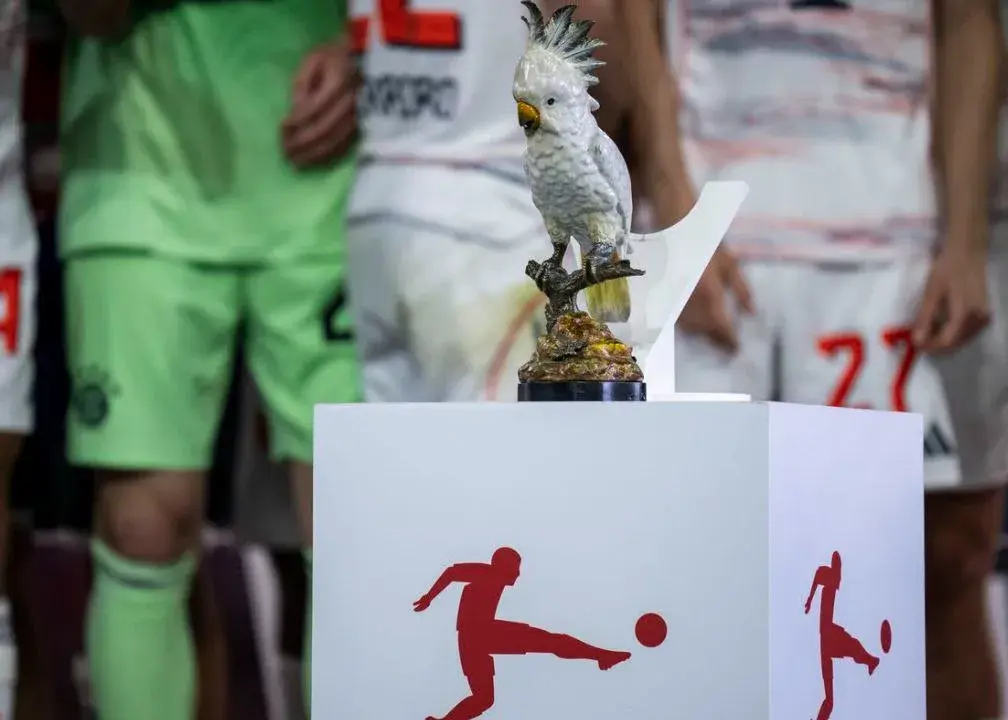 بایرن مونیخ طوطی شانس را به آمریکا می‌برد!