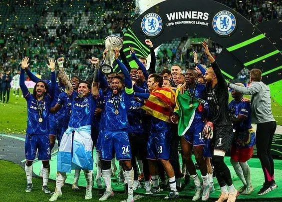 بدشانسی هوادار چلسی: زندان و بی‌خبری از قهرمانی!