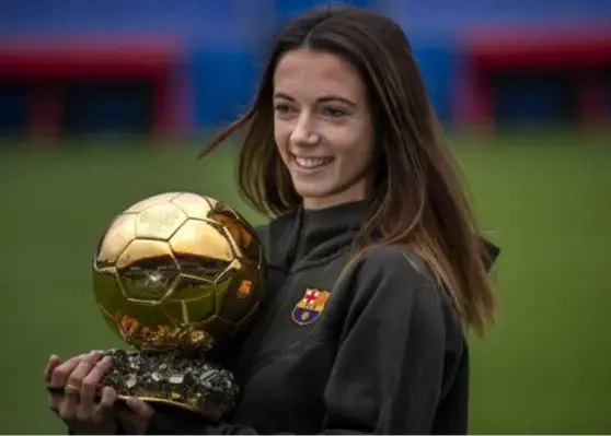 برنده توپ طلا اردوی اسپانیا را به هم ریخت