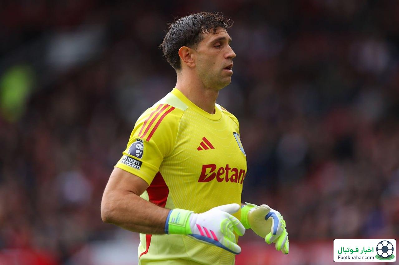 بمب تابستانی انگلیس: دیبو در جمع شیاطین سرخ