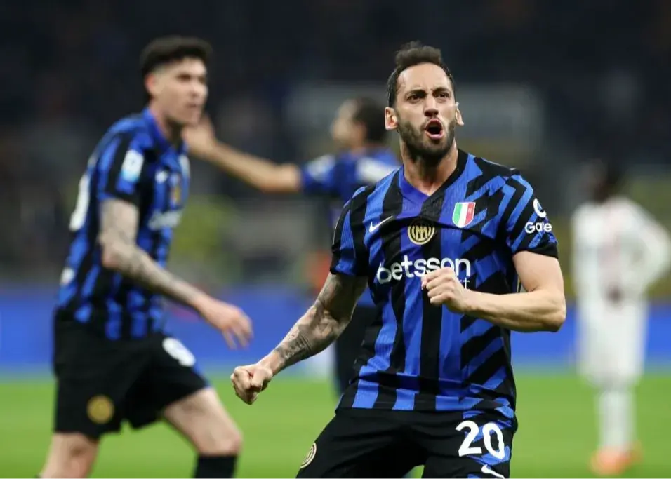 تصمیم عجیب ستاره اینتر: انتقال به گالاتاسرای!