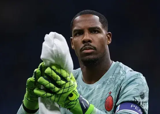 تلاش جدی آلگری برای حفظ ستاره میلان جواب نداد