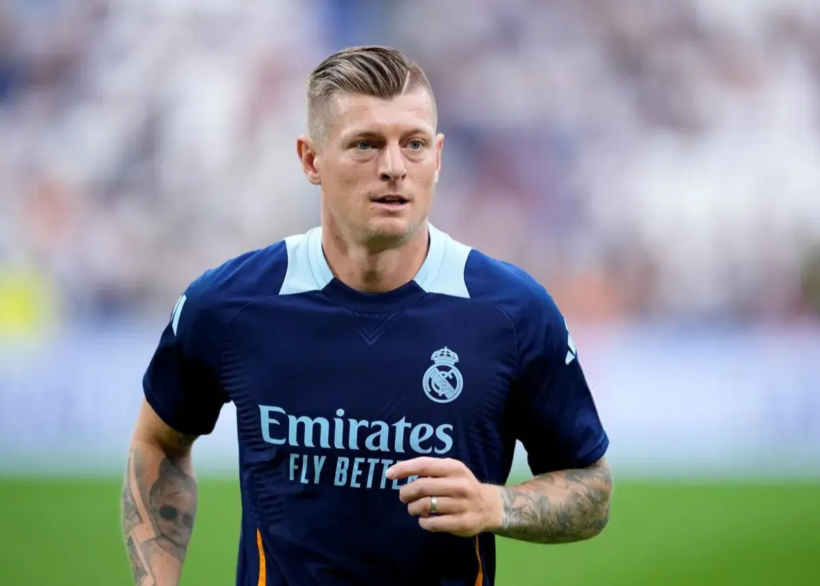 انتقاد کروس از وینی و امباپه: باید دفاع کنید!