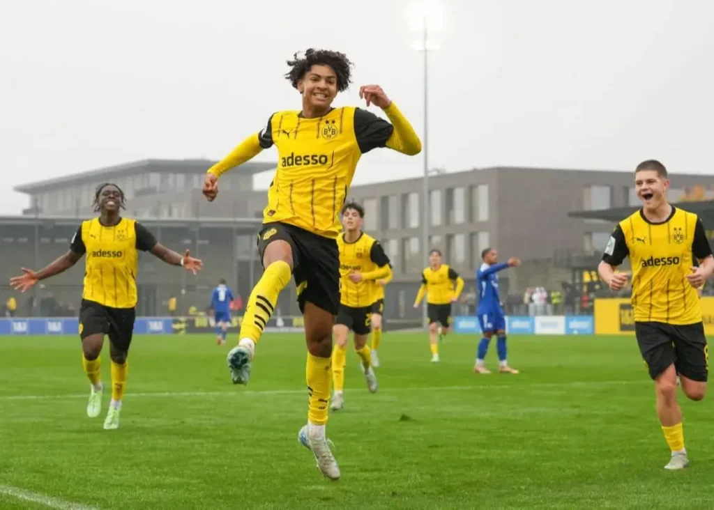 جوان‌ترین بازیکن جام جهانی باشگاه‌ها، متولد 2009!