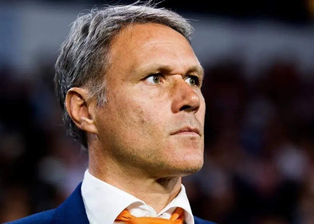 حمله به یوفا: اجرای قبل فینال مزخرف بود!