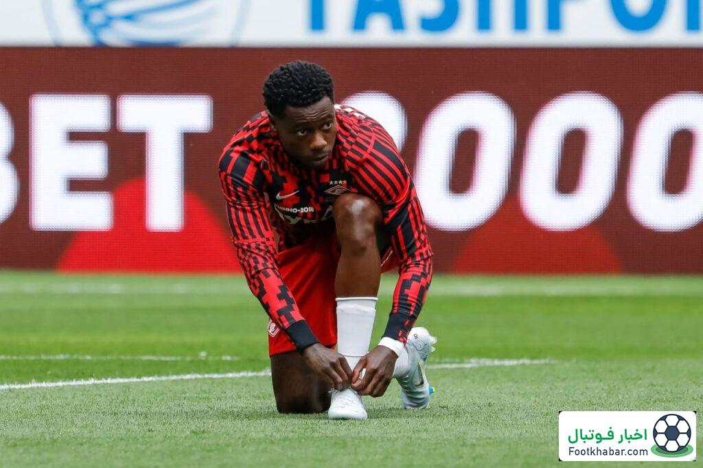 دستبند به دست فوتبالیست قاچاقچی در امارات!‏