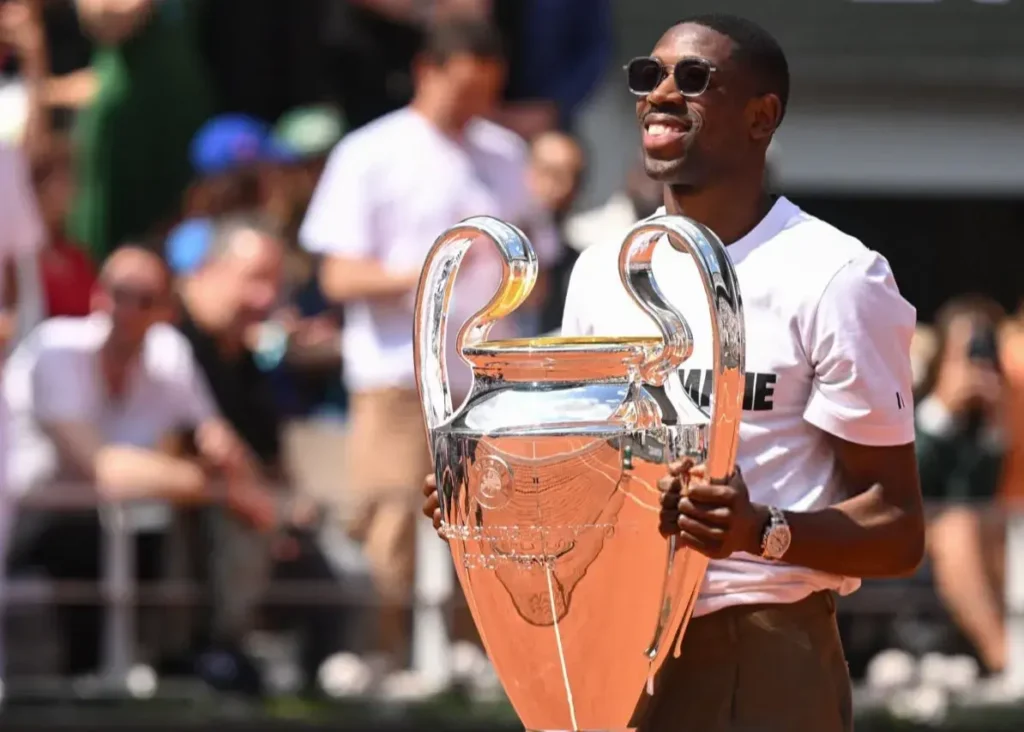 دمبله با جام گوش‌دراز در رولان گاروس! (عکس)‏