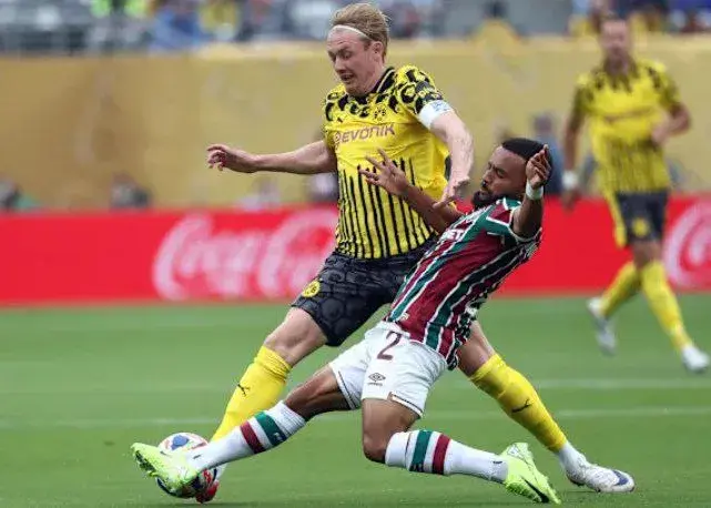 دورتموند ۰-۰ فلومیننزه: تساوی در سردترین بازی ممکن