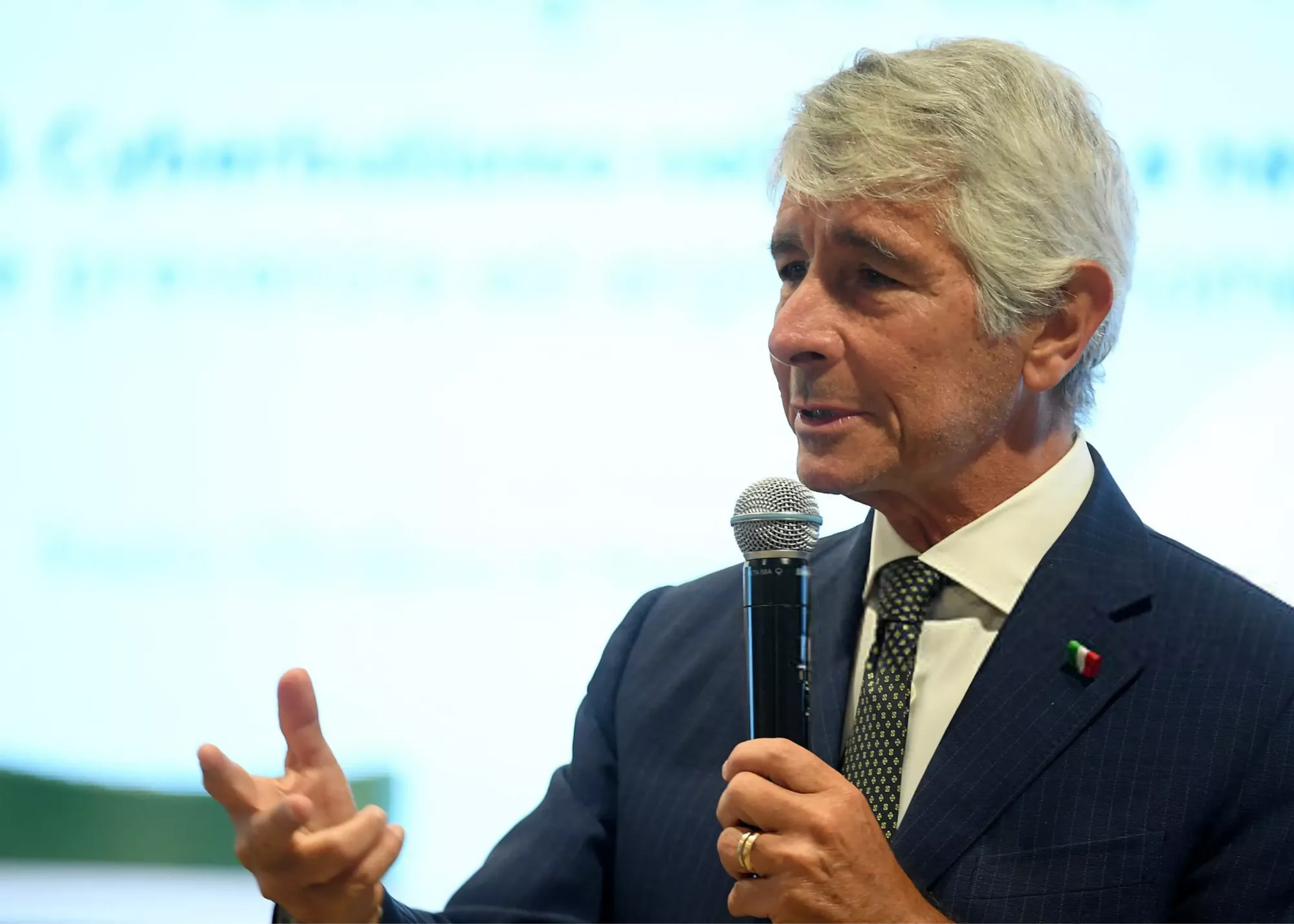 دیگر کسی به پیراهن ایتالیا احترام نمی‌گذارد