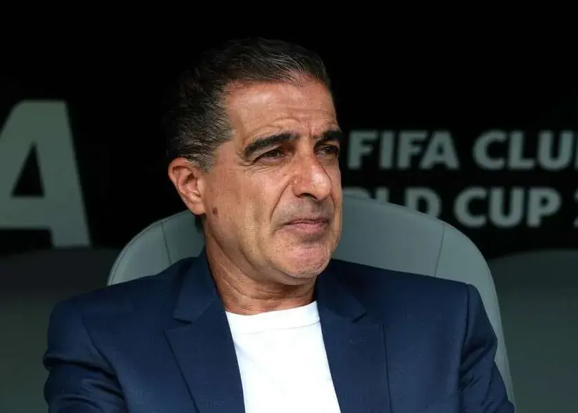 رسمی: اولین مربی قربانی جام جهانی باشگاه‌ها