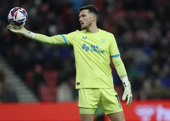 رسمی: دروازه‌بان سوم لیورپول از چمپیونشیپ آمد