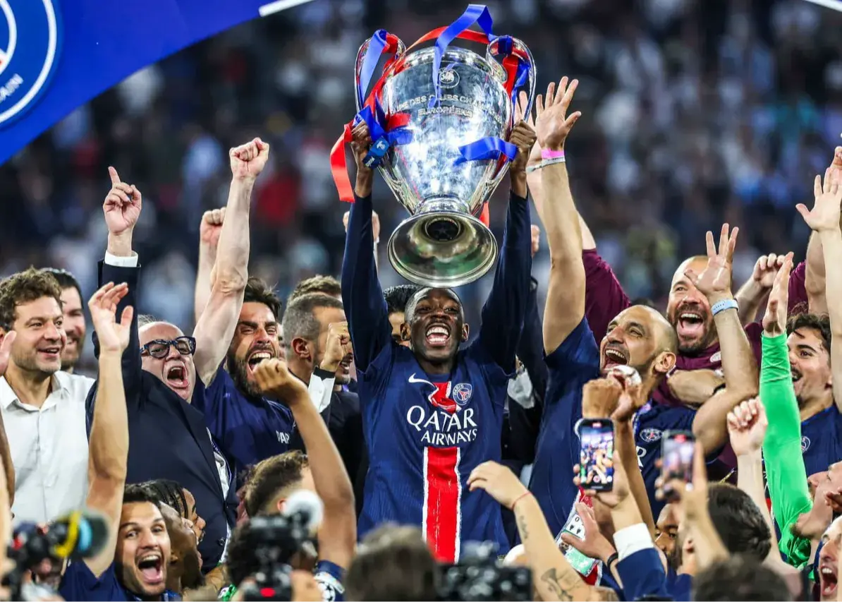 رسمی: دمبله بازیکن فصل لیگ قهرمانان اروپا