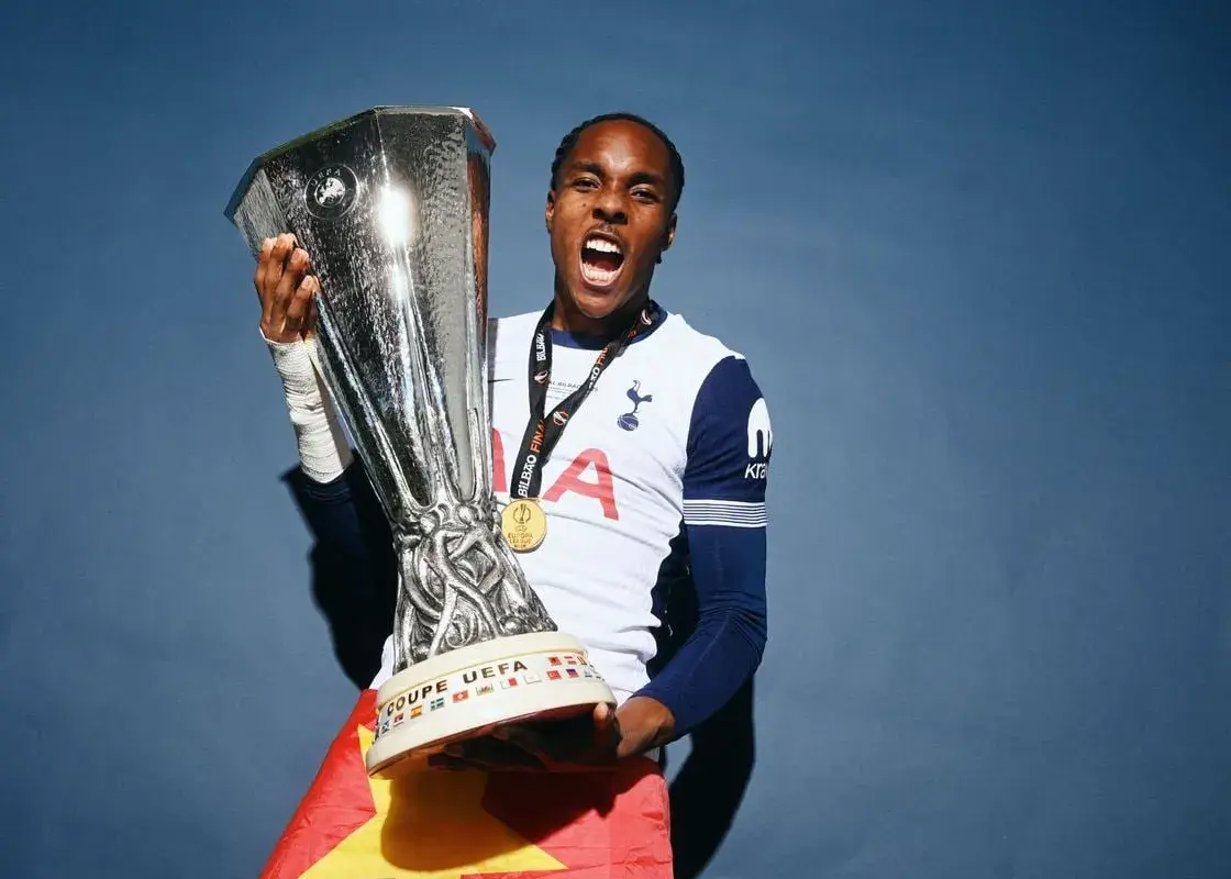 رسمی: مهاجم بایرن به تاتنهام پیوست