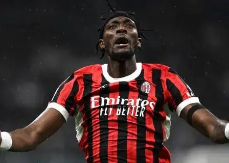 رسمی: میلان با ستاره انگلیسی خداحافظی کرد