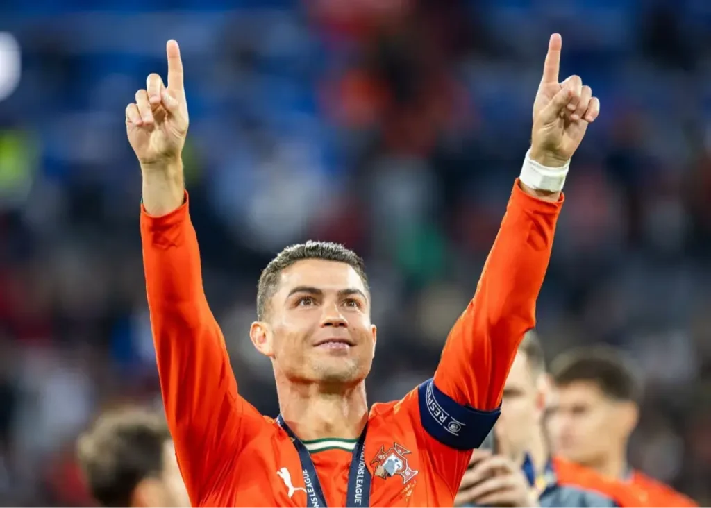 رونالدو هنوز برای رئال بازی می‌کند!