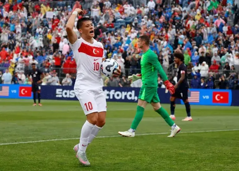 شانس و پرس خستگی‌ناپذیر: گولر در اوج!