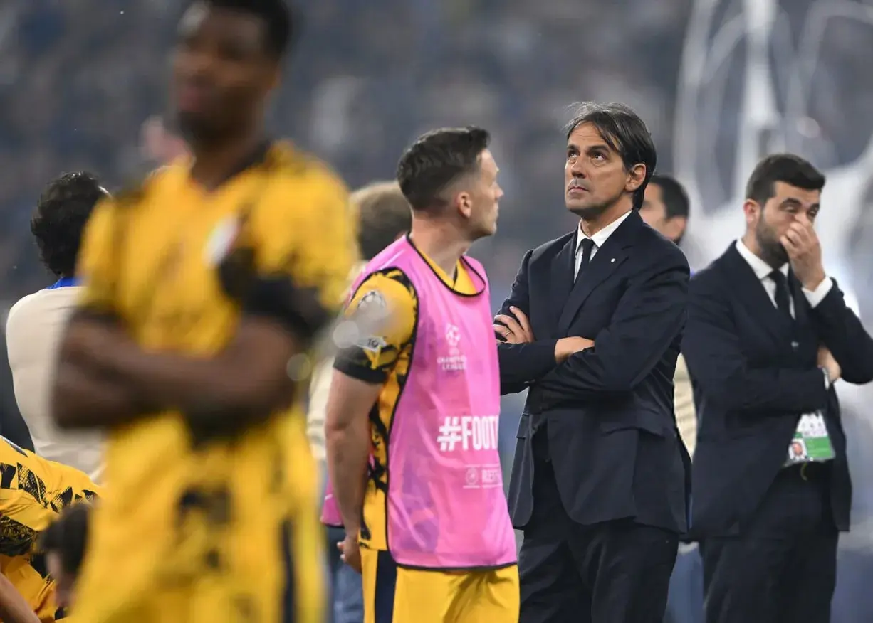 طعنه سنگین میلانی‌ها: تابوت اینتر در خیابان‌!