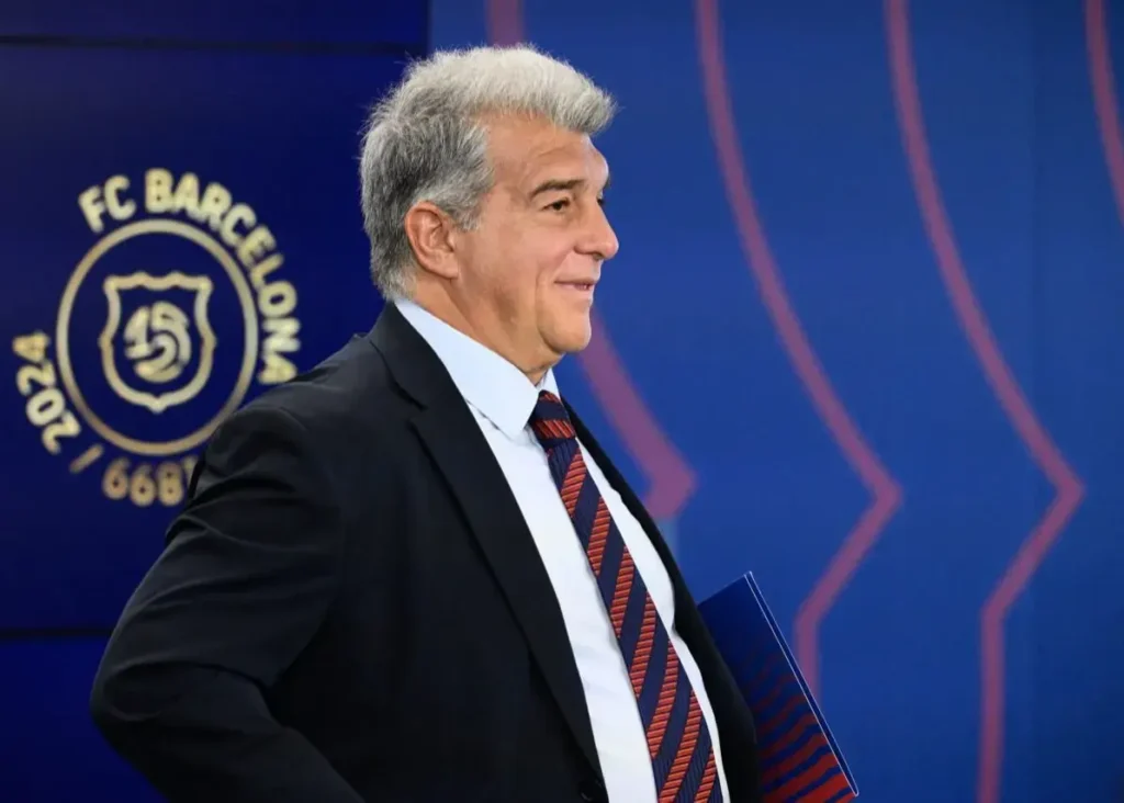 طعنه لاپورتا به رئال: آنها قدرت دارند، ما آزادی!