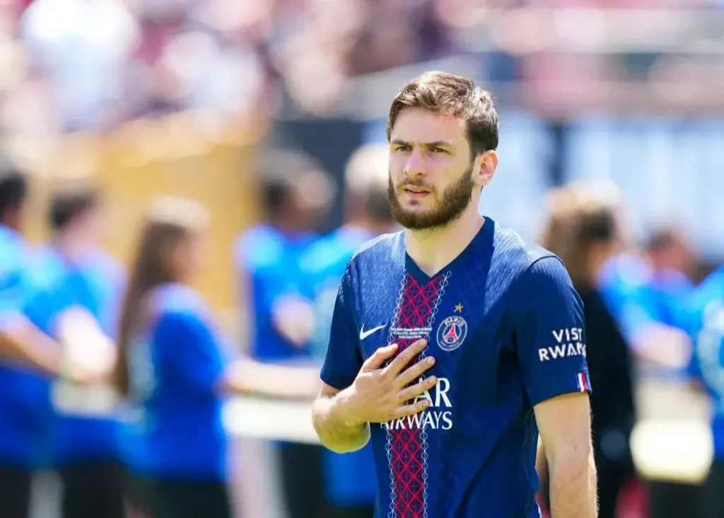 عاشق رونالدو هستم، ولی مسی مال این دنیا نیست! ‏