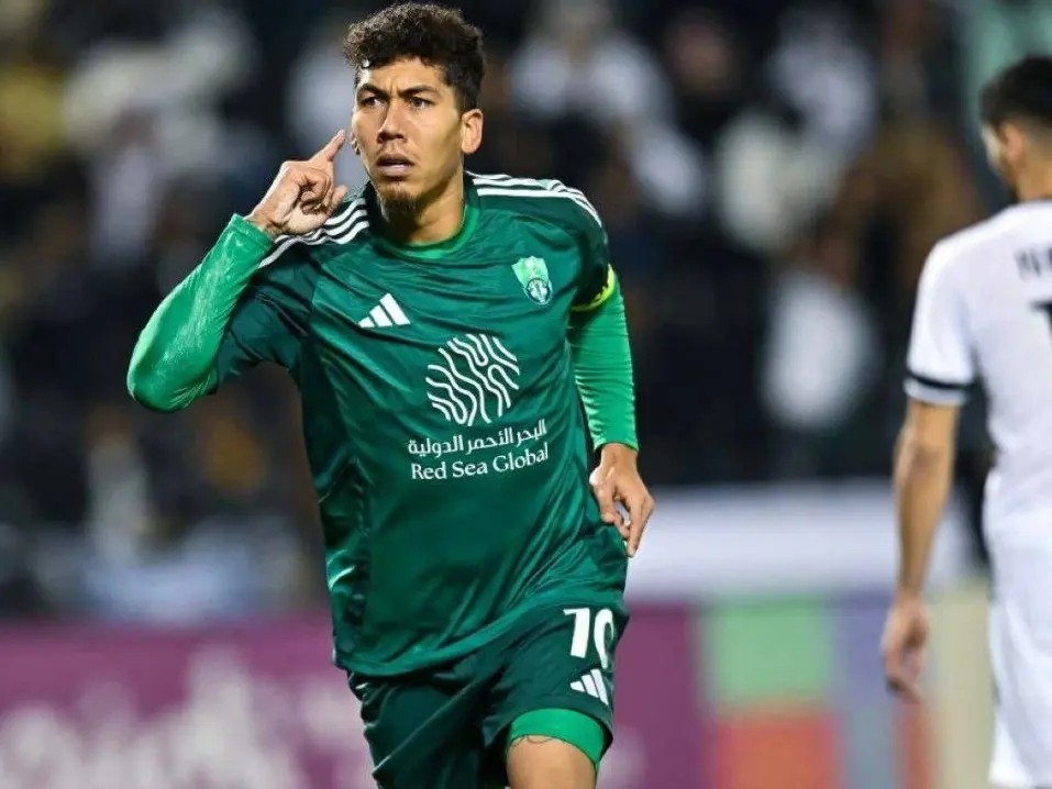 فیرمینو در یک قدمی انتقال به لیگ ستارگان قطر