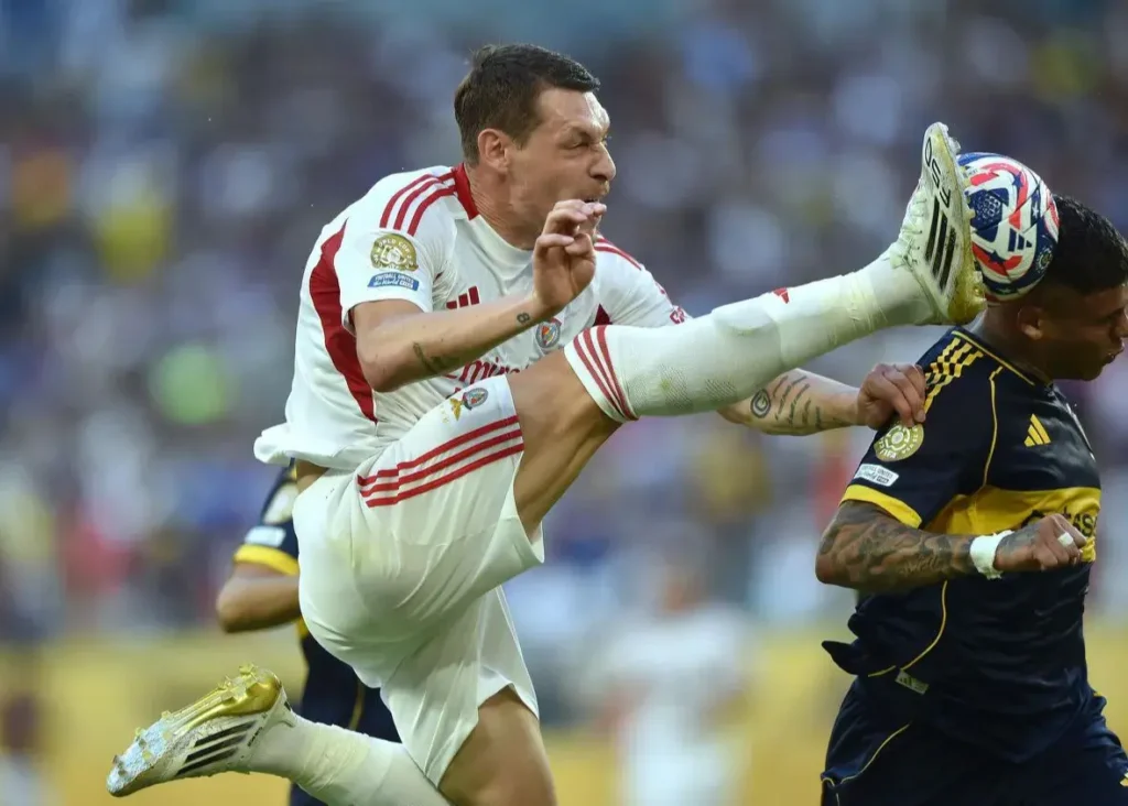 فیفا ستاره ایتالیایی را نقره‌داغ کرد