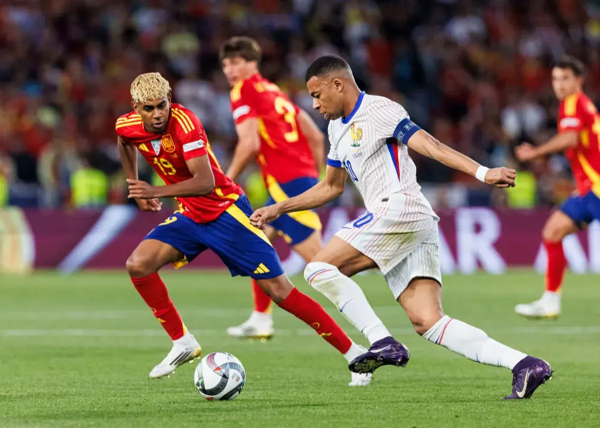 لامین یامال: بزرگترین کابوس فوتبالی امباپه