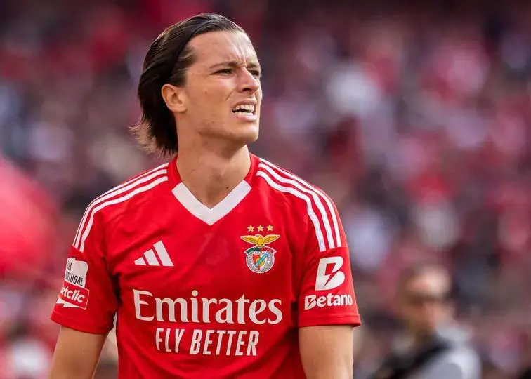 لحظه‌شماری مدافع اسپانیایی برای پیوستن به رئال