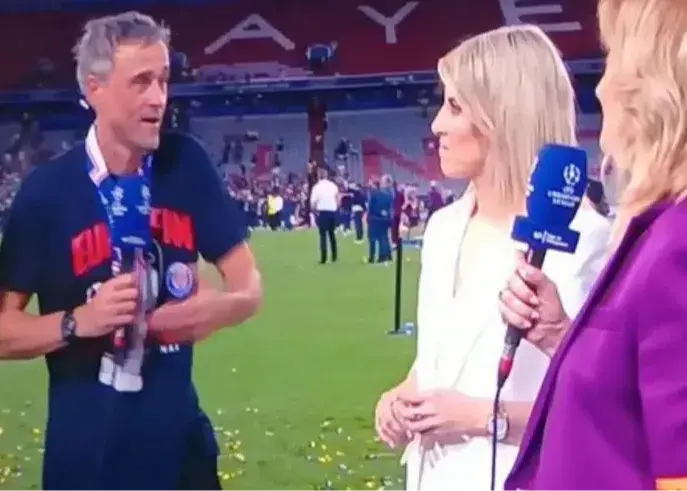 مجری زن مشهور علیه رفتار تحقیرآمیز لوییس انریکه