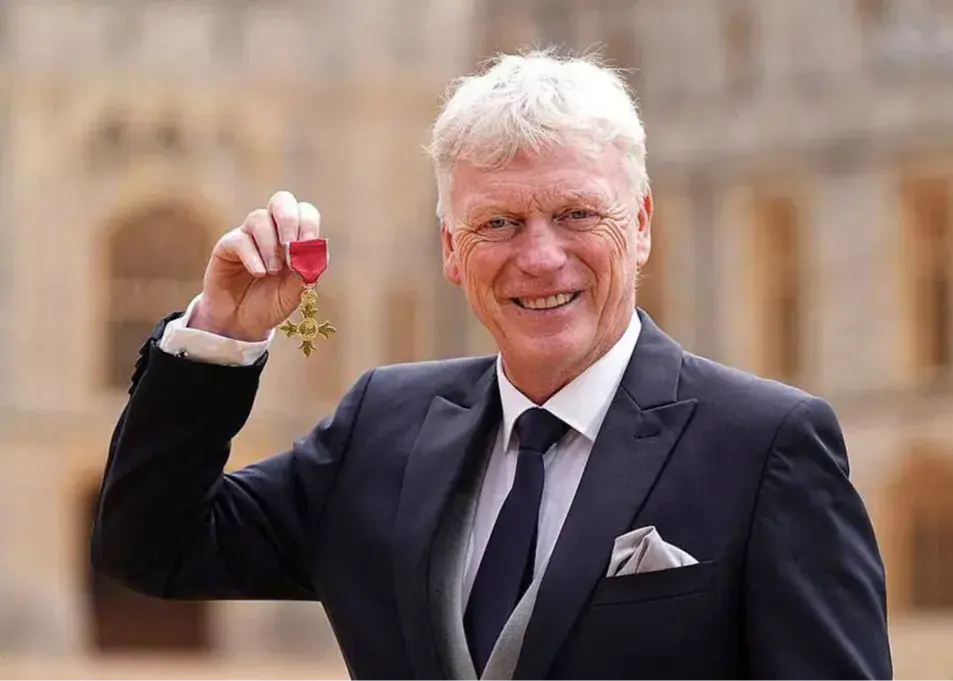 مدال ویژه سلطنتی برای دیوید مویس