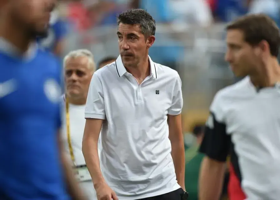 مربی بنفیکا: باورم نمی‌شود به چلسی باختیم!