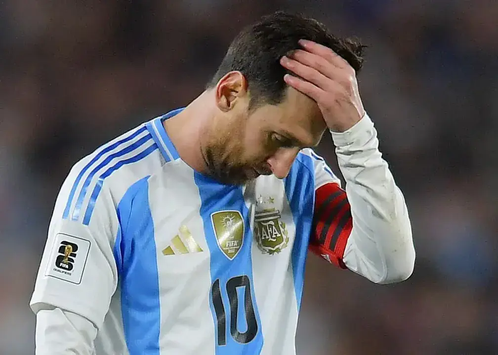 مسی خودش خواست تعویض شود