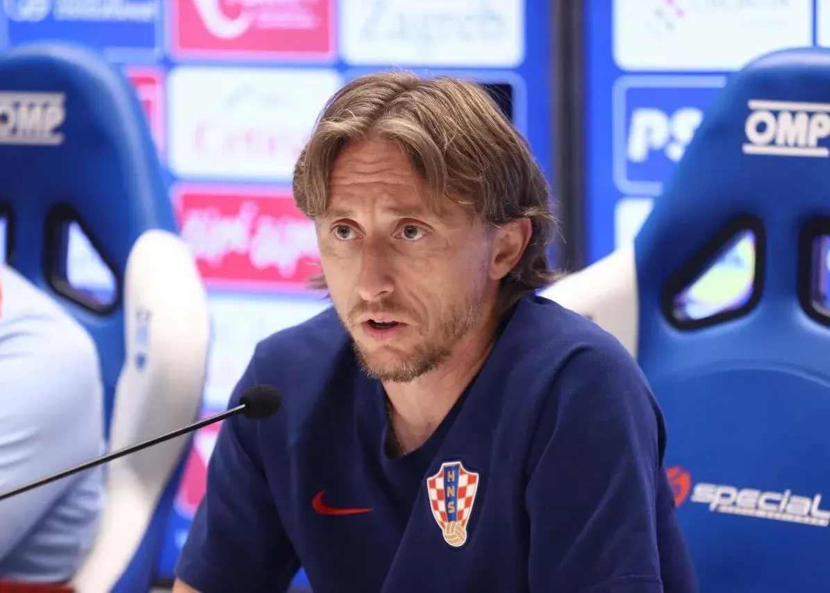 مودریچ: با میلان مذاکره کردم ولی تصمیمی نگرفته‌ام