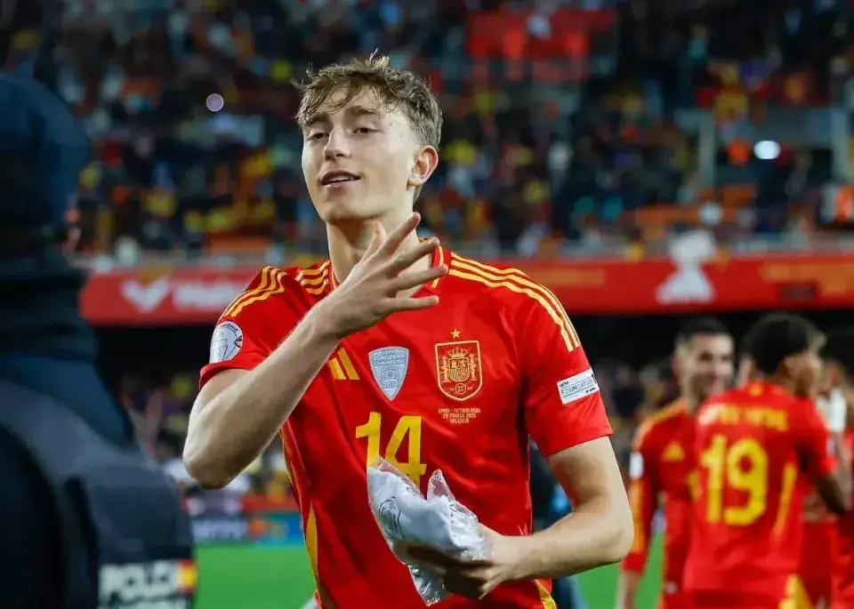 هویسن: تقابل با رونالدو مثل یک رویاست!